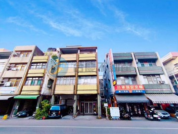 近高雄機場核心地段*小港路三樓透天*稀有釋出｜高雄市小港區小港路