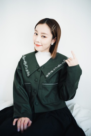 Liz jacket 可拆領羊毛外套