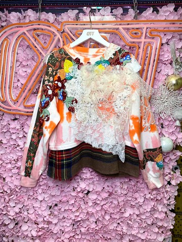 OTT獨一無二•日系重工扎染刺繡蕾絲拼接衛衣上衣