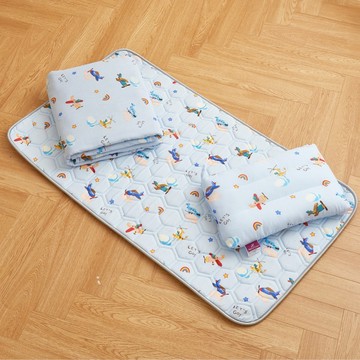 午睡墊 / 日本雙層紗 / 兒童乳膠睡墊三件組 / 飛向藍天