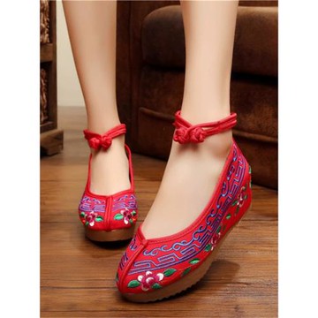 2024夏季新款老北京女布鞋繡花鞋高跟內增高古風民族風鞋子女漢服