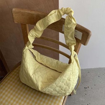 包包新款韓版單肩包繡格餃子包斜跨包褶皺抽繩小清新氣質百搭女包