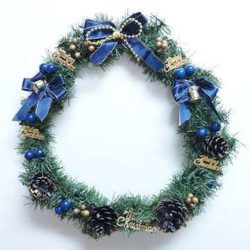 【摩達客】台灣製11吋可愛蝴蝶結聖誕花圈-藍銀色系