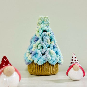 【手工製作】鉤針聖誕樹 耳環陳列 聖誕擺設 附聖誕燈串１條