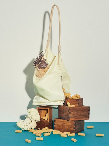 Medium Day Shoulder Bag - Cream / Cream
