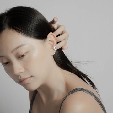 浪 Waves  I 【潮】長型耳骨扣 - 純銀