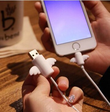 PS Mall 【J1122】天使創意簡約數據線