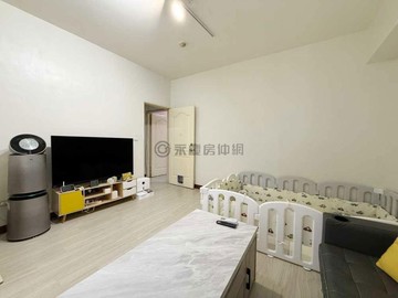 德民市場#國昌國中#翻新5房美華廈｜高雄市楠梓區藍昌路