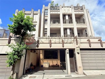 臨路雙車位、大面寬電梯別墅｜台中市沙鹿區正義路