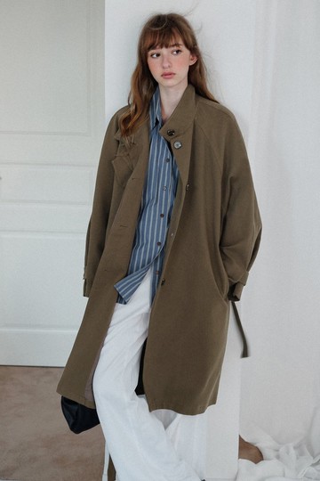 浪漫早秋 / 立領系帶長風衣 / 斜紋棉含萊賽爾