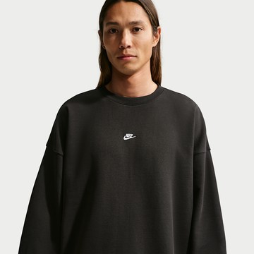 Nike Sportswear Club Men's Oversized French-Terry Crew-Neck Sweatshirt
