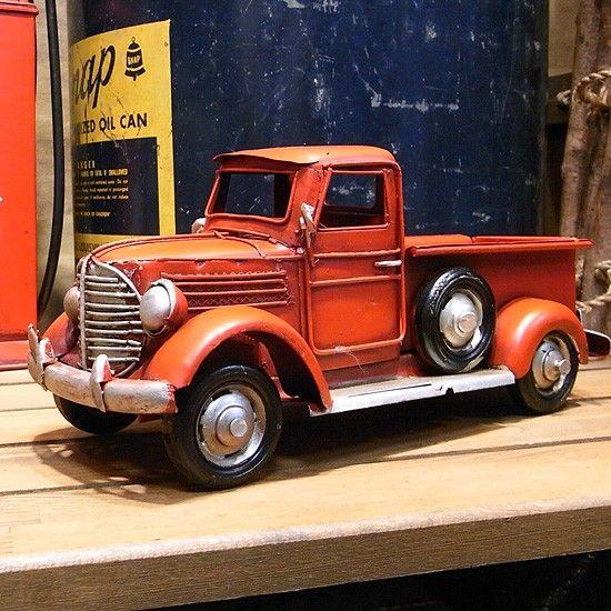 ブリキ製　クラシック　ミニカー　ピップアップトラック　レーシングカー　水上飛行機 hottoys-c2_1000101688