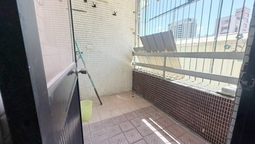 衛武營/大明商圈/低總價明亮通風二樓美寓｜高雄市鳳山區崗山北街
