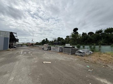鳥松鄉公所旁/捷運黃線 /都內農地含廠房｜高雄市鳥松區崎子脚段