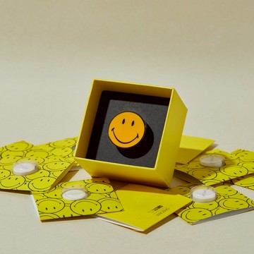 韓國 OHSCENT 精緻車上香氛表情款（四款） - 微笑（黃）/濟州島