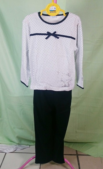 【震撼精品百貨】Hello Kitty 凱蒂貓~衣褲組_黑點點