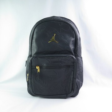 JORDAN 都會風 後背包 JD2543021AD001 整版壓紋圖案 金色小飛人 黑x金【iSport愛運動】