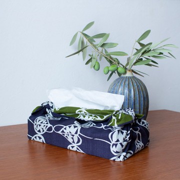 京都風呂敷包巾-伊砂紋樣 中巾-心型葉片(藍&綠)