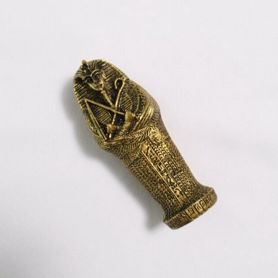 専用の品　ツタンカーメン王墓発掘品　盾のレプリカ　エジプト製　１１キロ 専用の品 ツタンカーメン王墓発掘品 盾のレプリカ エジプト製