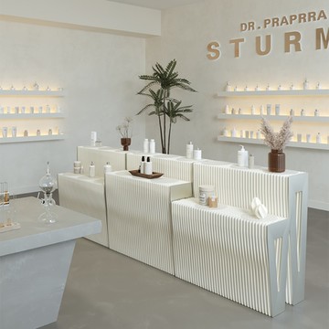 十八紙｜銀三角展架『附贈面板』D款110cm高*43cm寬*100cm長