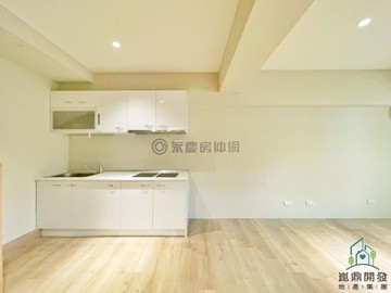 中區全新裝潢電梯兩房/低總價/好入手｜台中市中區三民路二段