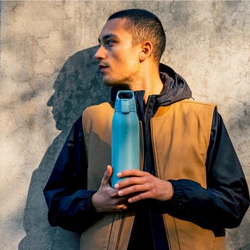 瑞士 SIGG Shield 超輕量彈蓋保溫瓶 1000ml (湖水藍) 水壺 保冷瓶 保溫杯