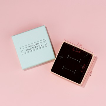 台灣現貨 飾品盒 禮物盒 禮品盒 送禮 包裝材料 項鍊 戒指 耳環 手鍊 簡約小巧 蒂芬妮綠