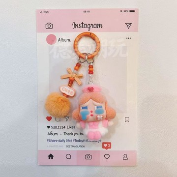 免運🎀哭娃吊飾 Crybaby 鑰匙圈 包包掛件 手機殼 卡套 護士哭娃溫蒂植絨植絨汽車公仔拉布包包可愛手機鏈鑰匙扣掛