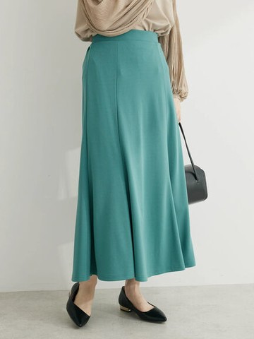 素面褶線剪裁魚尾裙(6P32L1L0100) - Green Parks