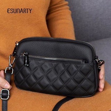 真皮小包包女菱格時尚夏季散步小包拉鏈手機包中年女包媽媽斜挎包