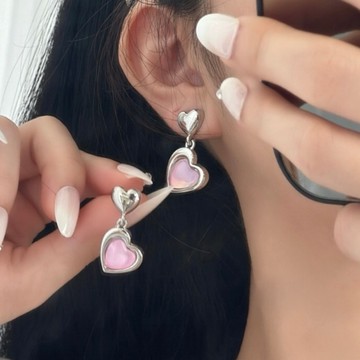 𝐑𝐨𝐦𝐚𝐧𝐭𝐢𝐜 𝐒𝐭𝐚𝐫𝐫𝐲 𝐏𝐢𝐧𝐤浪漫星夜粉心耳環s925銀針 設計師製品 小眾少女感 垂墜愛心