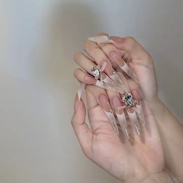 💕加一新創作😍 純手工穿戴甲 氣質細狗甲秋冬款法式輕奢閃鑽純欲高級顯白定製美甲穿戴甲