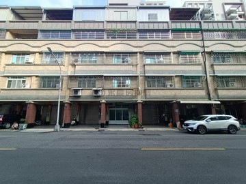 鳳山鳳甲｜77重劃明星學區｜大地坪騎樓店面透天｜高雄市鳳山區鳳甲路