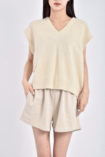 加購優惠(F) 質感針織無袖背心白色毛衣