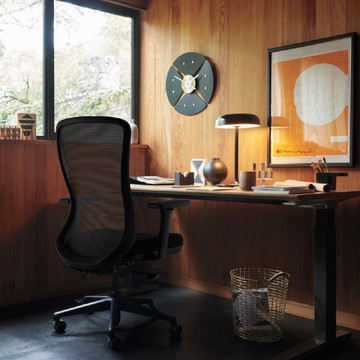 NO. 9 人體工學椅