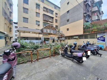 正義車站4房實用大坪數公寓｜高雄市鳳山區澄清路