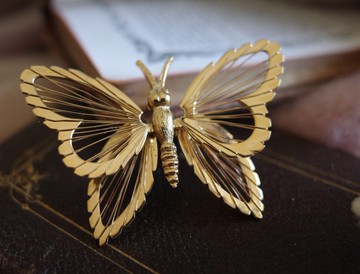 古董Vintage古著金色線條蝴蝶別針 胸針 西裝外套 Monet