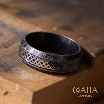 岩石．北歐維京．生命之樹 | NAN