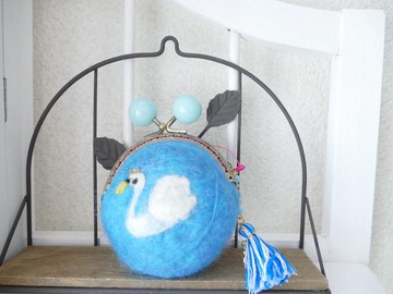 羊毛氈扣天鵝藍