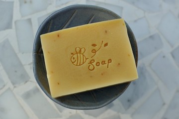 Heyu Soap ・手捏陶皂盤・陶土製・自然瀝水・手工生活器皿