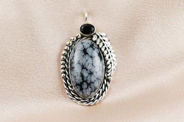 雪花黑曜岩墜子∣禮物 母親節 畢業