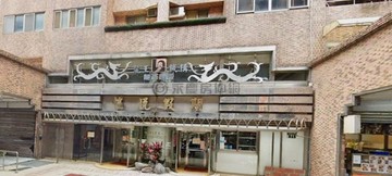 大業商圈-愷悅假期大套房-衛浴開窗-有陽台｜桃園市桃園區大業路一段