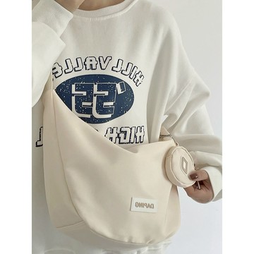 帆布斜背包側背包女 大容量ins風百搭單肩斜背尼龍餃子包森系防水男女學生上課出去玩