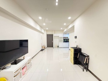 先看再說專任 新東區 LALAPORT大三房平車｜台中市東區福昌街