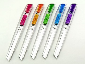 【文具通】NT Cutter iA-300RP 美工刀  另有售替刃 出貨為隨機不可挑顏色 E2020143
