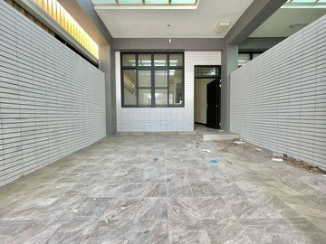 太平~近宜欣國小~全新未住美電梯別墅｜台中市太平區仁和街