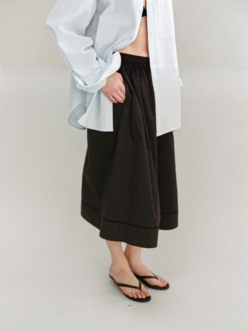 Rosy Skirt [Black]