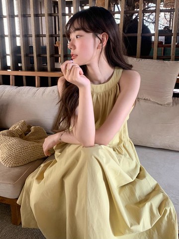 Halterneck Sleeveless Maxi Dress