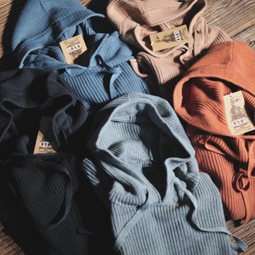 重磅連帽阿美咔嘰純棉日系毛衣