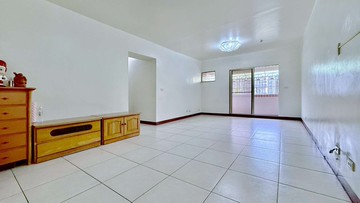 林園高中低總價屋況佳三房平車｜高雄市林園區王公路